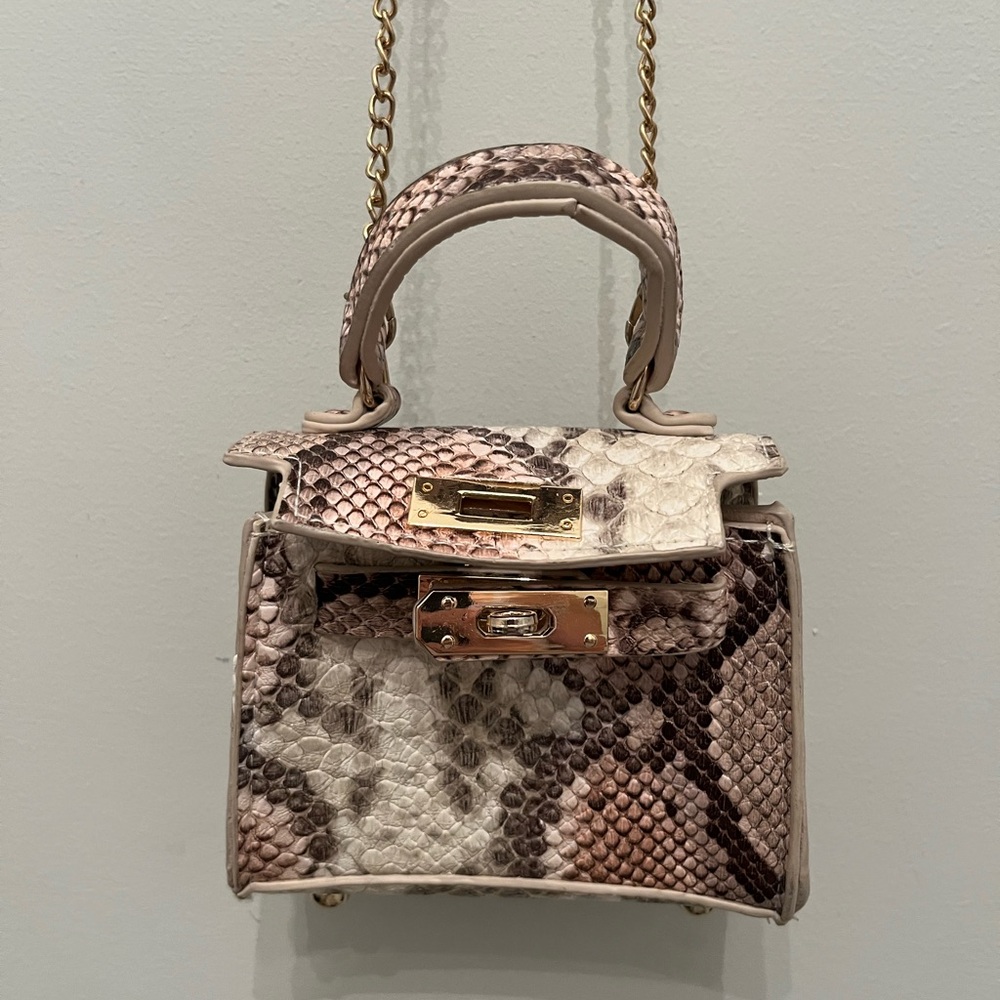 Mini Handbag Chain link Snakeskin Patterned - Picture 4 of 9
